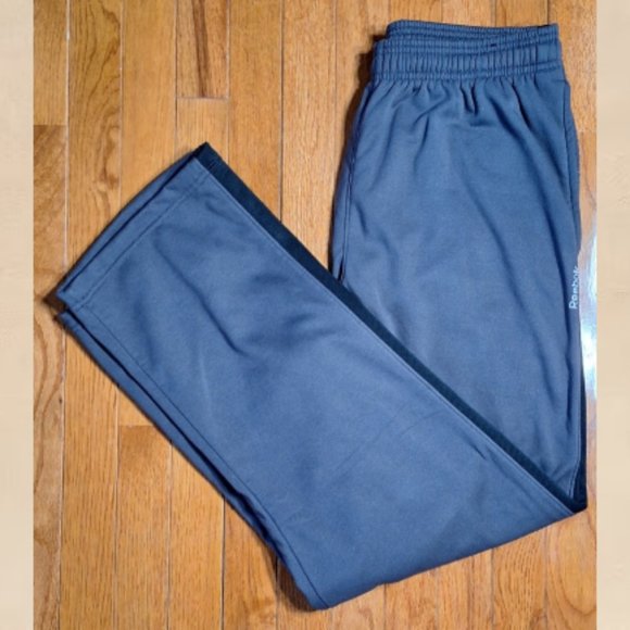 Reebok Other - Reebok Gray Black Sweatpants Large Fleece Lined Athletic 90s Warm Ups Inseam 29"